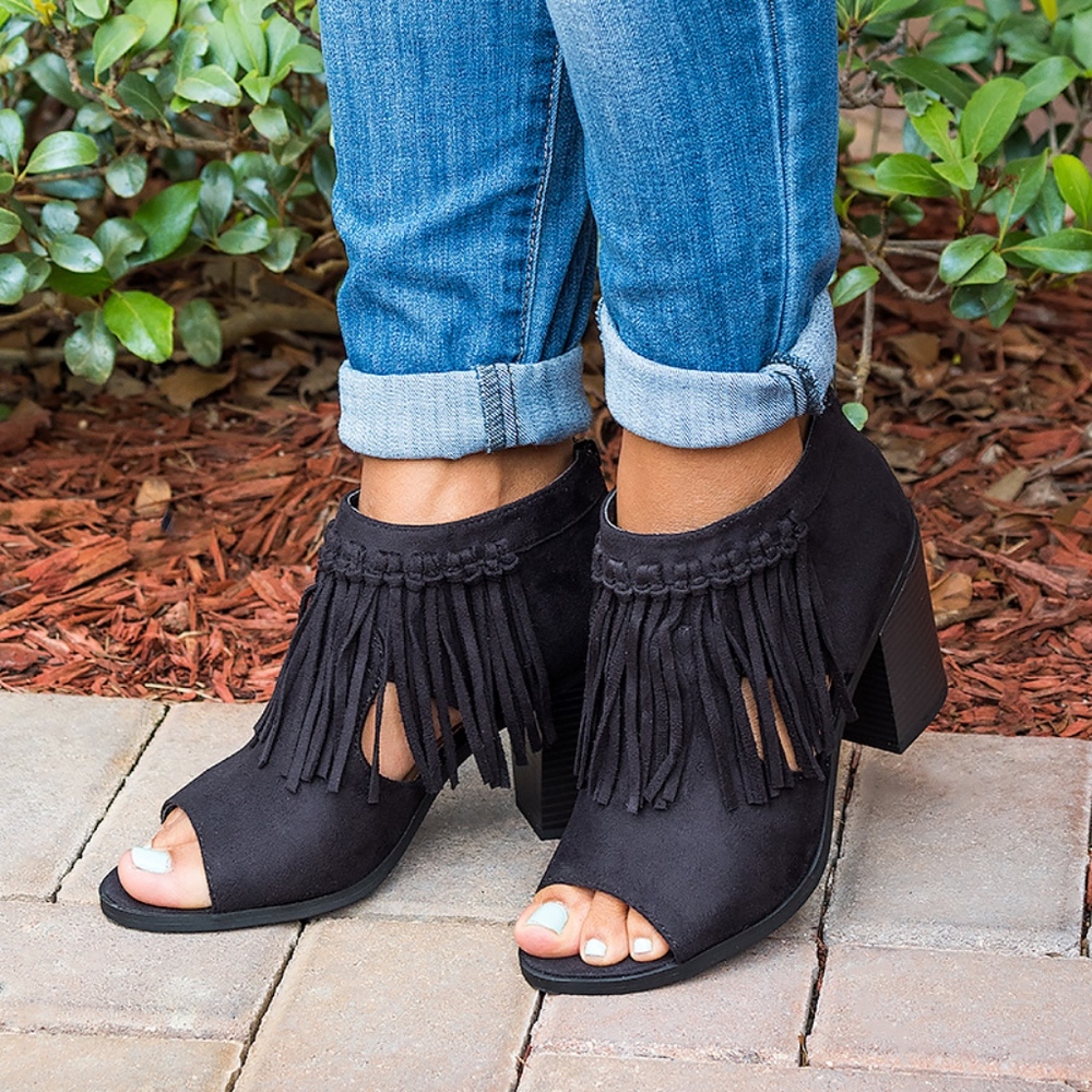 BLACK PEEP TOE FRINGED BOOTIES- GUSTO - Picture 3 of 4